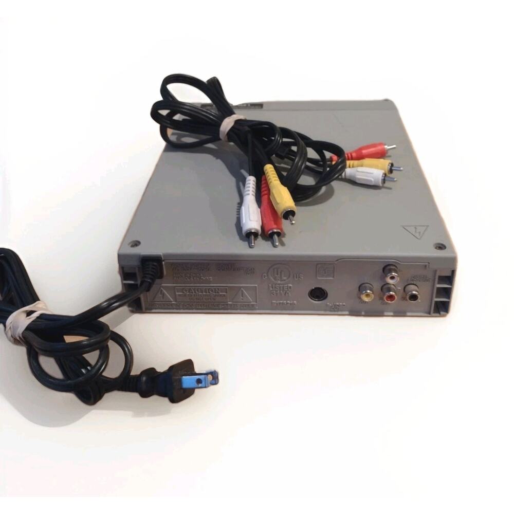 Magnavox - MWD 200GA DVD Player Cables Included Tested Works No Remote - Picture 4 of 4